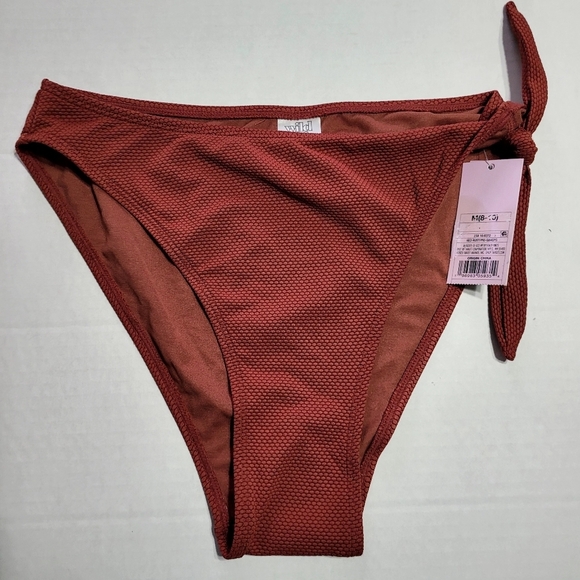 Wild Fable High Leg/Cheeky/Waist Bikini Bottom - Size Medium - Picture 4 of 9